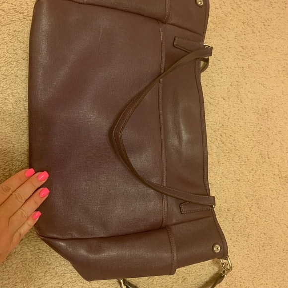 NWOT COACH TOTE BAG / diaper bag / travel bag genuine leather purple - durable! - Picture 14 of 16